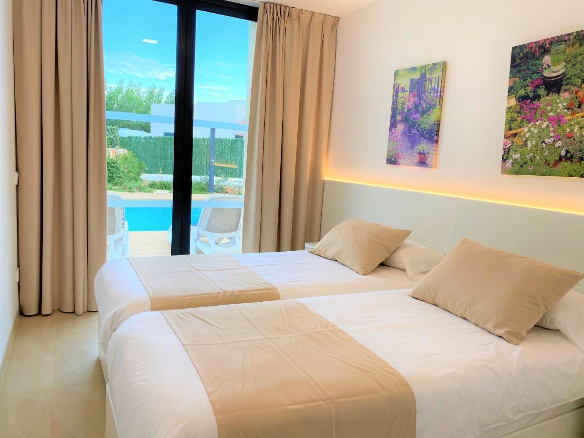 Villa Lucia Cala'N Blanes  ภายนอก รูปภาพ