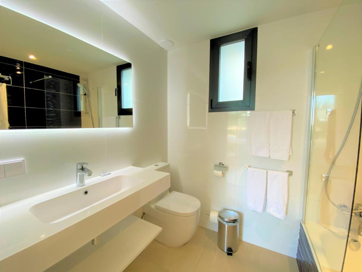 Villa Lucia Cala'N Blanes  ภายนอก รูปภาพ